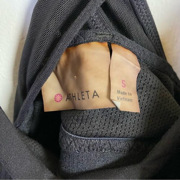 Athleta Transcendence Black Stripe Tank Bra Active Top Size Small - Picture 7 of 9